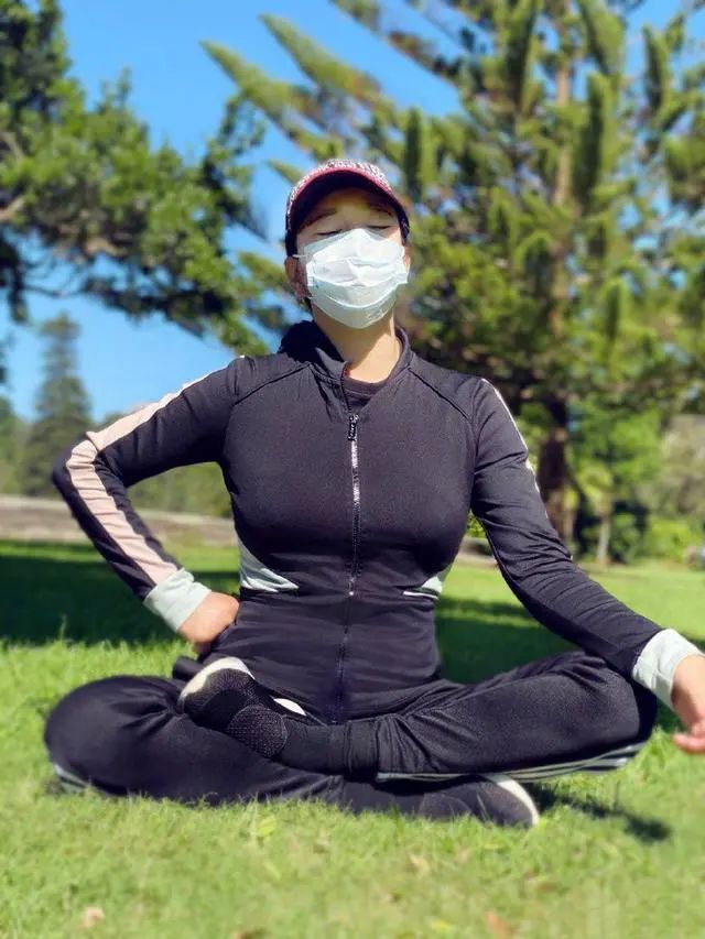 健身房运动上衣_健身房运动服装_健身房衣着