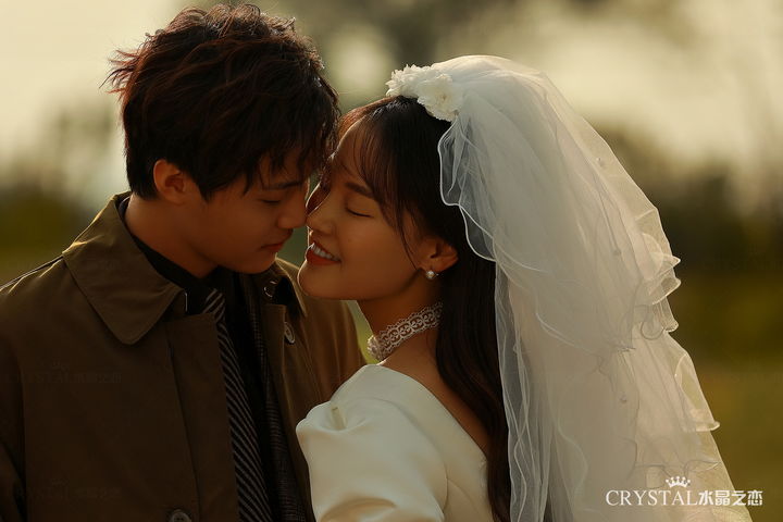 婚纱优惠外景照片大全_外景婚纱照优惠_婚纱优惠外景照怎么拍
