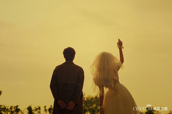婚纱优惠外景照片大全_外景婚纱照优惠_婚纱优惠外景照怎么拍