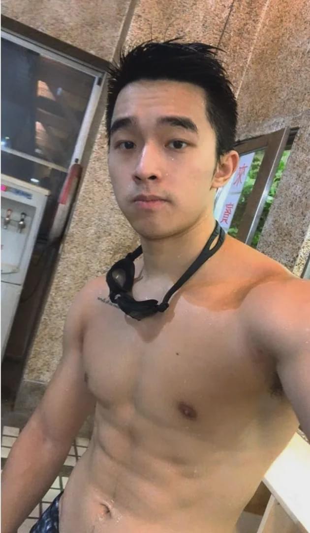 举重教练组_房栋教练_举重冠军和健身房教练