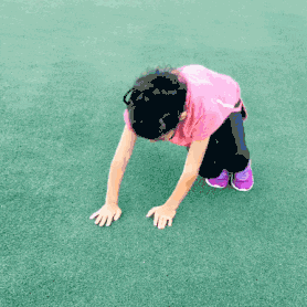 足球跳踩球动作要领_足球原地跳跃踩球技巧视频_原地跳踩球动作要领