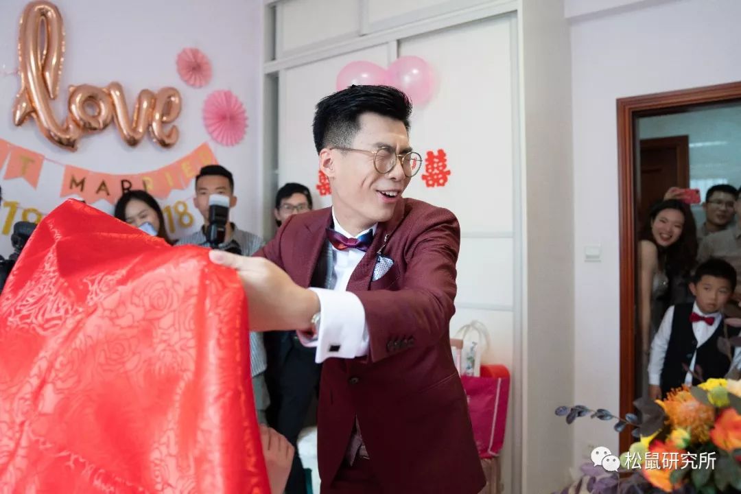 结婚司仪俗气问问题时怎么问_结婚时司仪问的俗气问题_结婚司仪套路问话