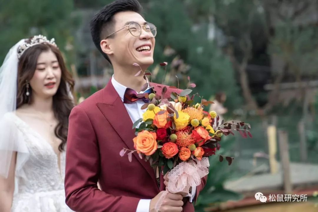 结婚司仪俗气问问题时怎么问_结婚时司仪问的俗气问题_结婚司仪套路问话