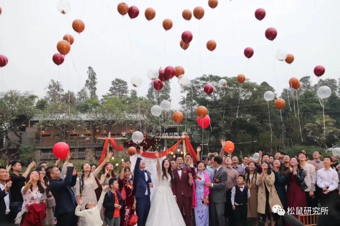 结婚司仪俗气问问题时怎么问_结婚时司仪问的俗气问题_结婚司仪套路问话