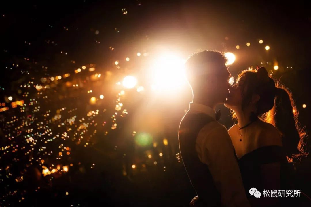 结婚司仪套路问话_结婚司仪俗气问问题时怎么问_结婚时司仪问的俗气问题