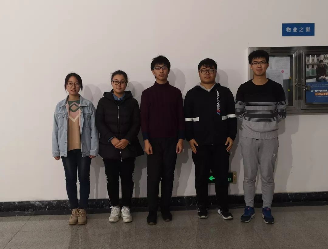篮球比赛冠军通讯稿标题_篮球赛夺冠通讯稿范文_篮球比赛的通讯稿的大标题