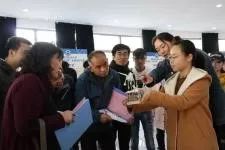 篮球比赛冠军通讯稿标题_篮球赛夺冠通讯稿范文_篮球比赛的通讯稿的大标题