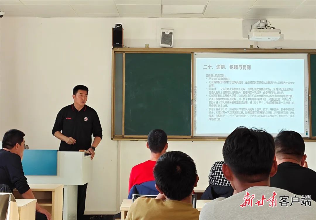 前村小学篮球赛冠军有哪些_观文小学篮球比赛_景贝小学篮球比赛