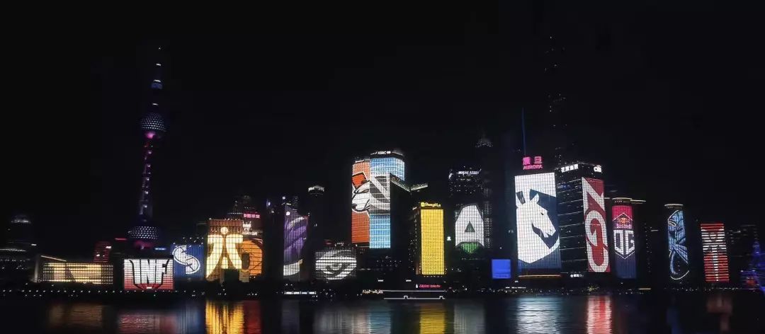 足球世界杯冠军总决赛在哪举行_足球世界杯决赛视频完整版_2021足球冠军杯决赛时间