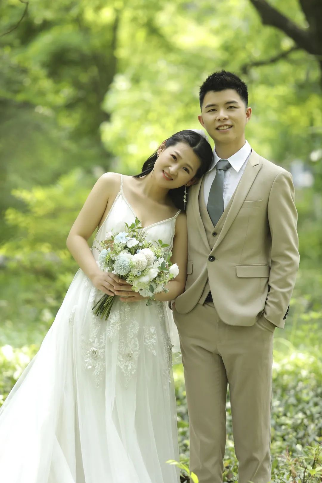 婚纱照美团好还是直接去优惠多_美团婚纱可靠么_美团婚纱照准备东西多少钱