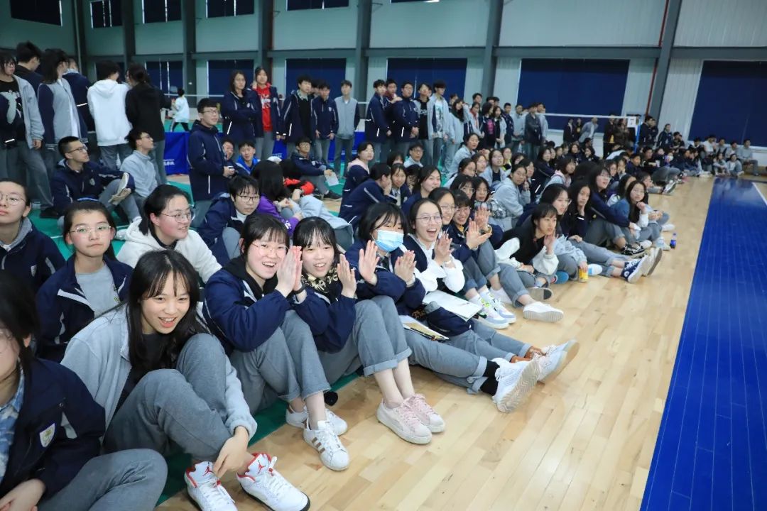 小学篮球规则教学视频_小学篮球竞赛规程_小学篮球比赛的规则