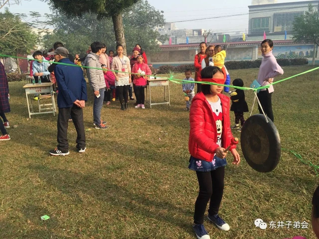 仙人指路篮球技巧_篮球仙人指路什么意思_仙人篮球技巧指路教学