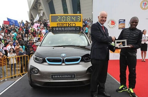 全新纯电动BMW i3上海站马拉松荣耀领跑