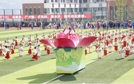 铁饼高中运动会_铁饼高中运动会_铁饼高中运动会