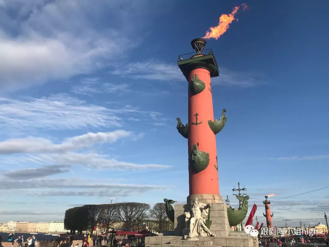 奢华宫殿内景婚纱照_奢华婚纱照图片_奢华宫殿图片