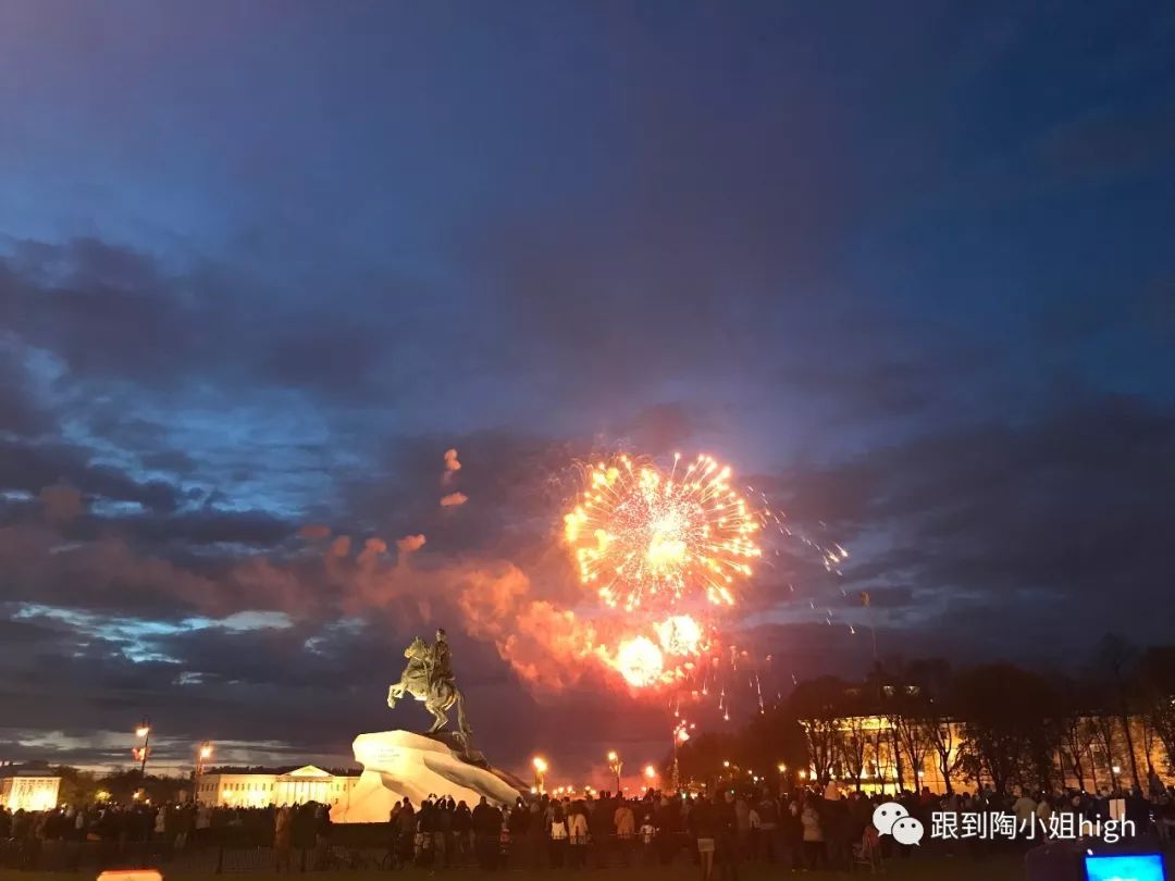 奢华婚纱照图片_奢华宫殿图片_奢华宫殿内景婚纱照