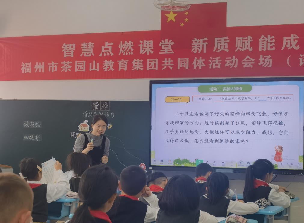 学生助跑跳高技巧视频_如何跳高视频_跳高的视频教程