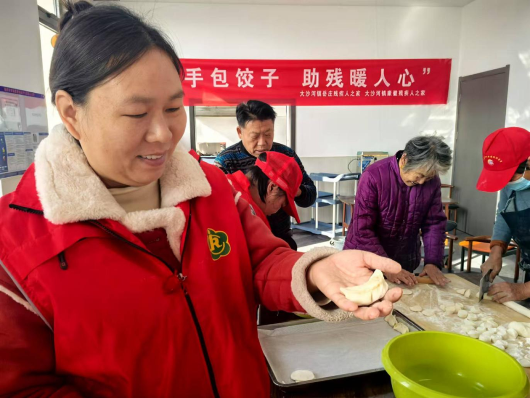 包饺子生活技能_饺子的奇特包法_生活技能包饺子的作文