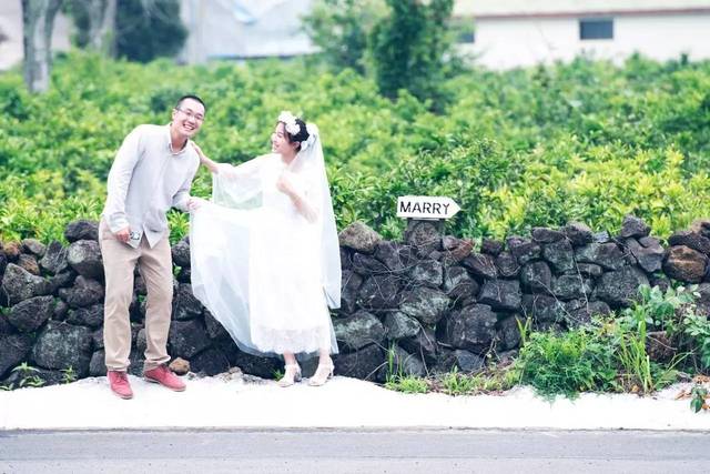 内蒙古拍婚纱_内蒙草原拍婚纱照季节_内蒙拍婚纱去哪里拍好