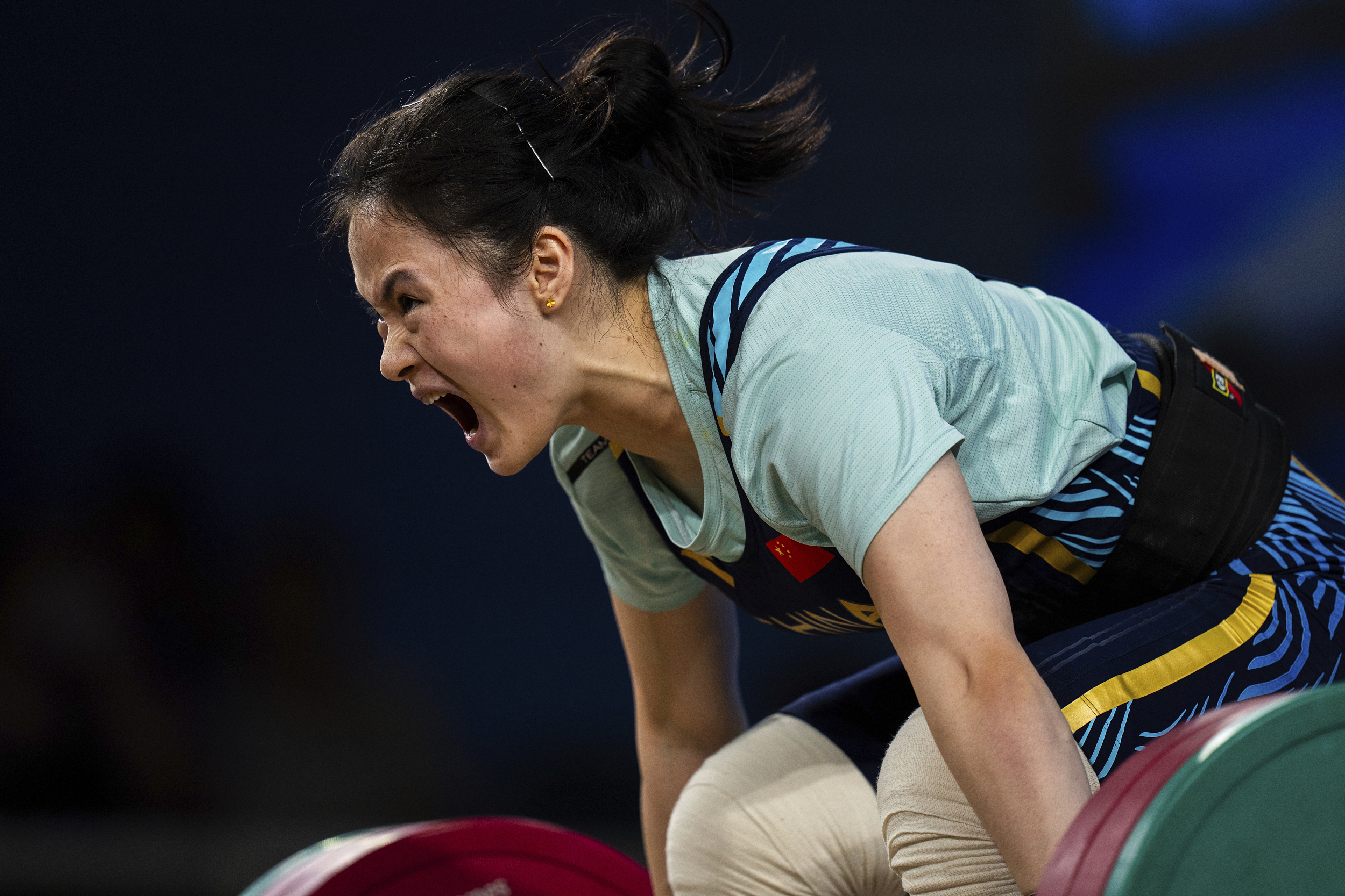 举重冠军女中国有几位_中国举重冠军女子_中国举重冠军女的