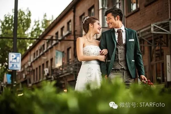 婚纱外景_另类婚纱照外景白纱_婚纱外景造型