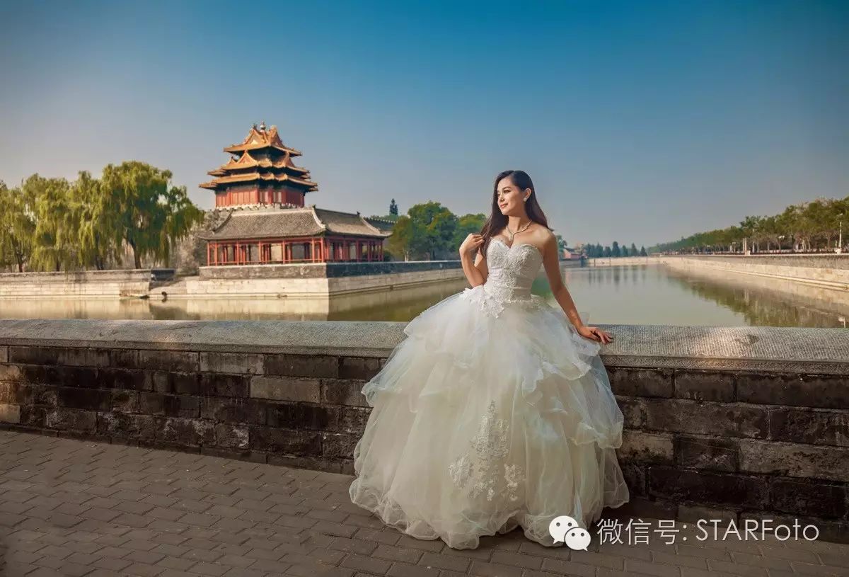 婚纱外景造型_婚纱外景_另类婚纱照外景白纱