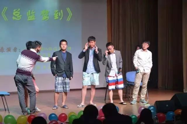 小学篮球怎么教_小学篮球战术教学_团战篮球技巧教学小学生