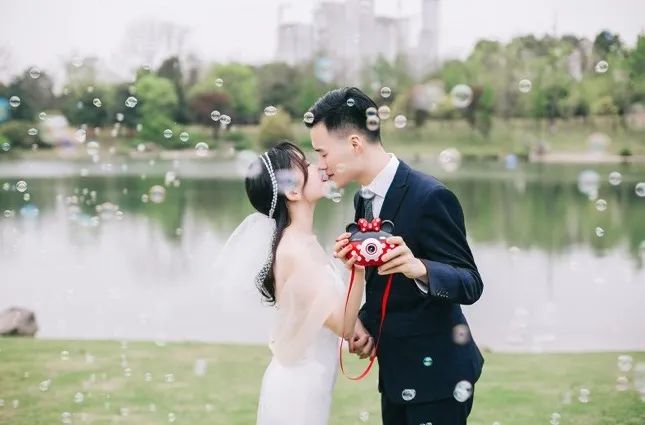 婚纱选照片需要时间后再选吗_婚纱照选片后需要多久时间_婚纱照选照片要多久时间