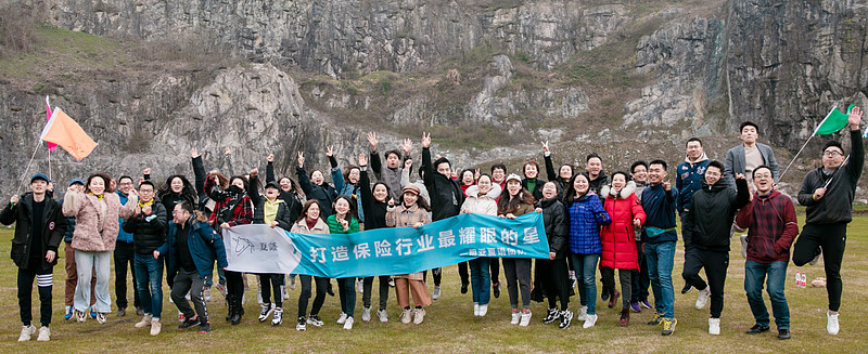 新生代自媒体创业思路是什么_大学生创业新媒体_创业新媒体